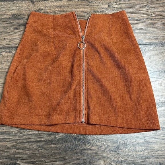 SHEIN Burnt Orange Mini Skirt with Zipper - Picture 1 of 4